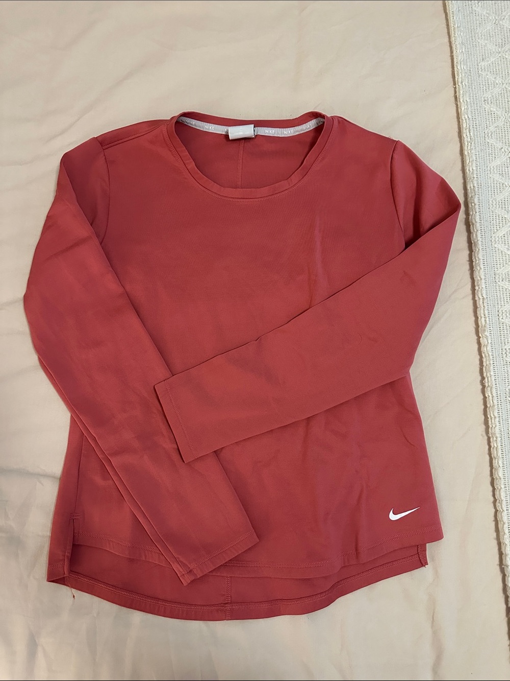 Nike Women's Long-Sleeve Crew Top in Rose Red